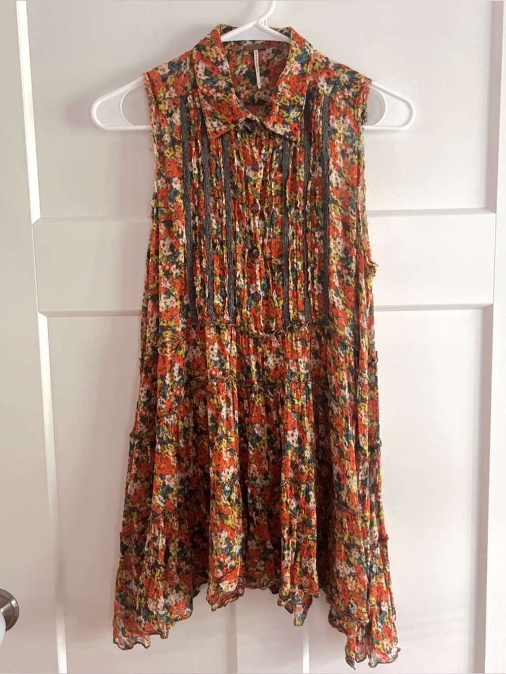 Free People Sleeveless Floral Button-Front Swing Top Tank Size M